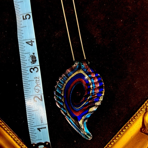 Large Marano Glass Pendant on a Sterling Silver Chain - Picture 2 of 5
